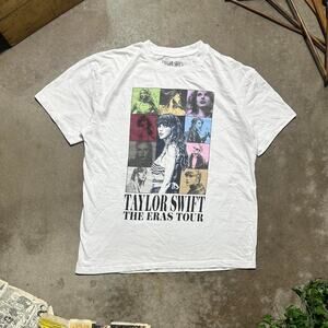 Taylor Swift The Eras Tour Concert Tee Women's Large White Tour Dates 2023 Shirt